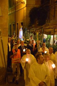 In processione per le vie del centro