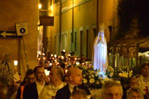 In processione per le vie del centro