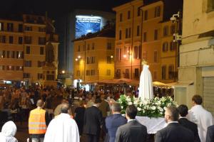 In processione nel centro di Roma